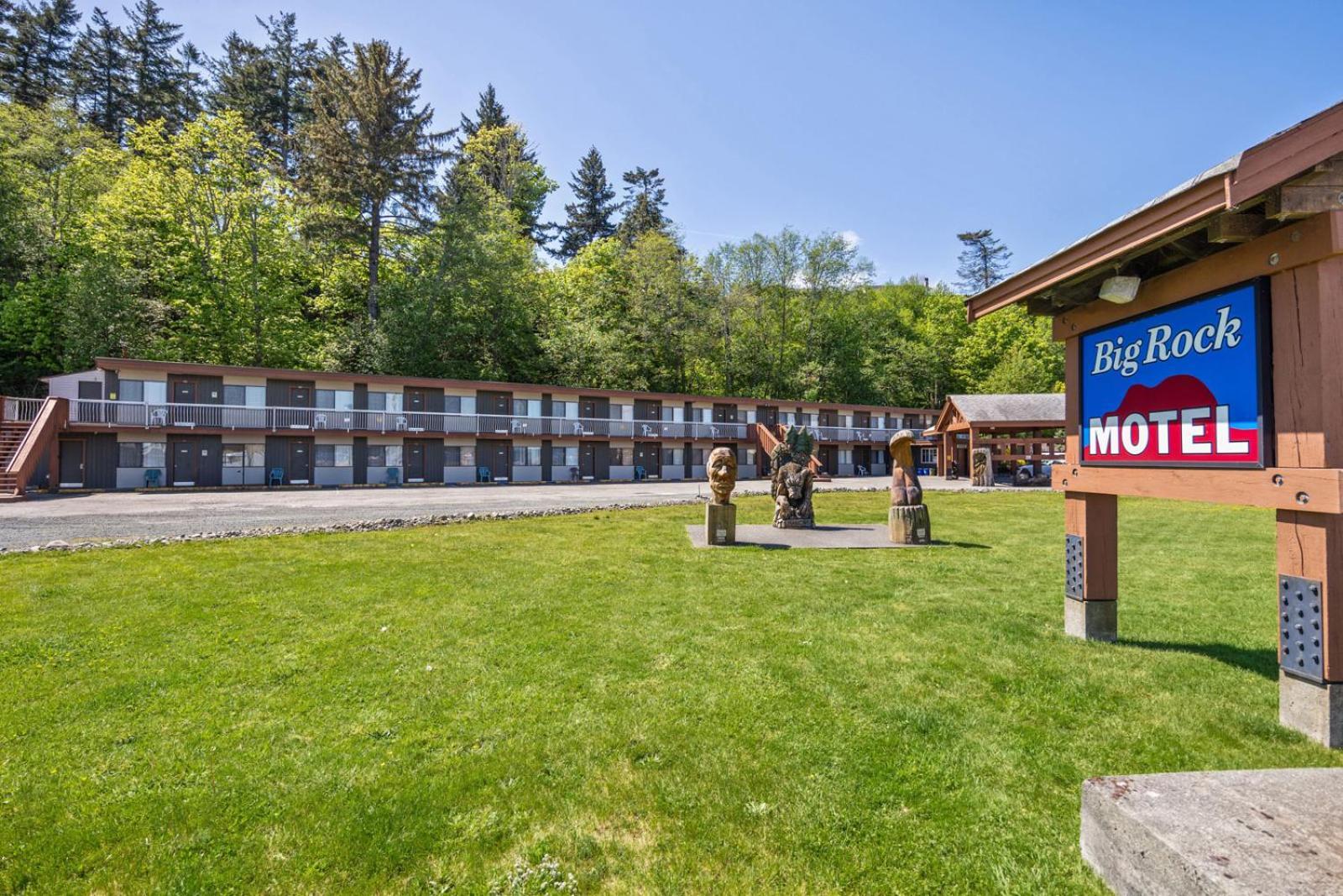 Big Rock Motel Campbell River Bagian luar foto